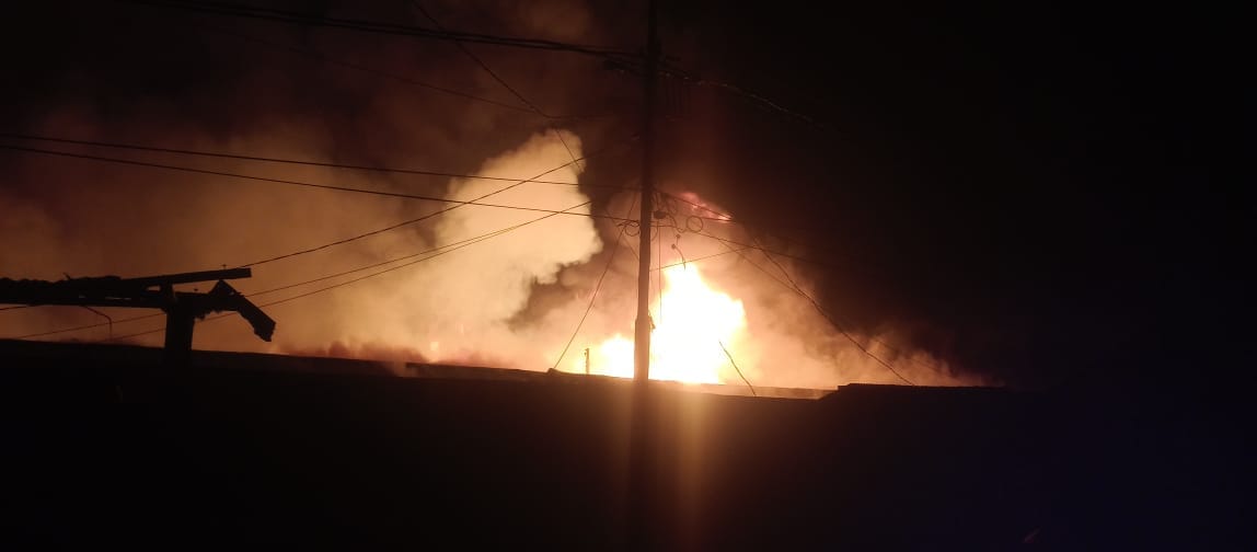 Si Jago Merah Melahap Pasar Sentra Remu Sorong