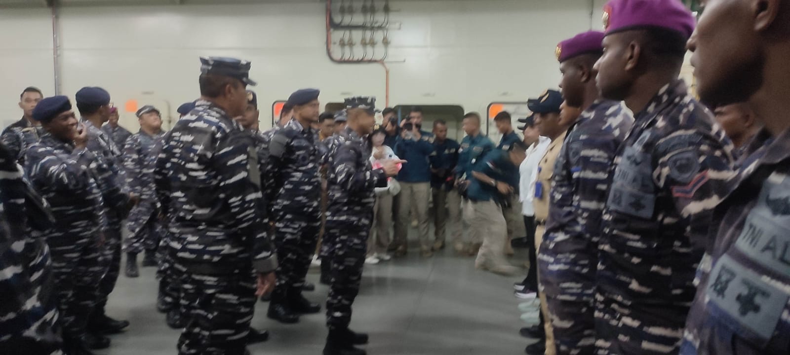 Misi Muhibah Duta Bangsa, KRI WSH-991 Kunjungi Pelabuhan Di Negara Kawasan Pasifik Selatan