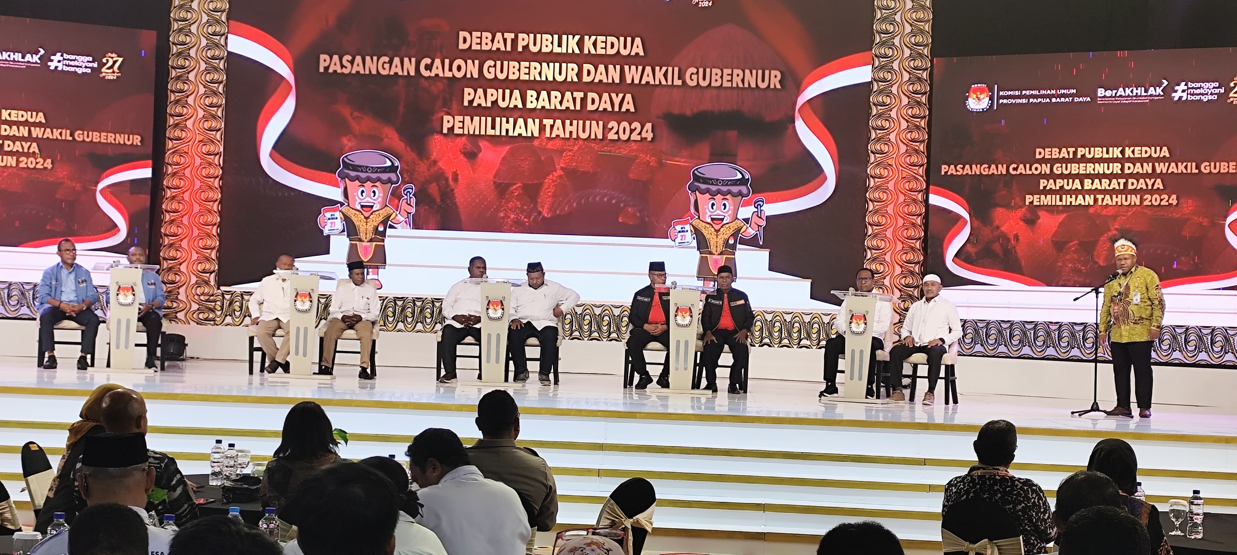 Lima Paslon Gubernur dan Wagub Papua Barat Daya Ikuti Debat Kedua Pilkada 2024