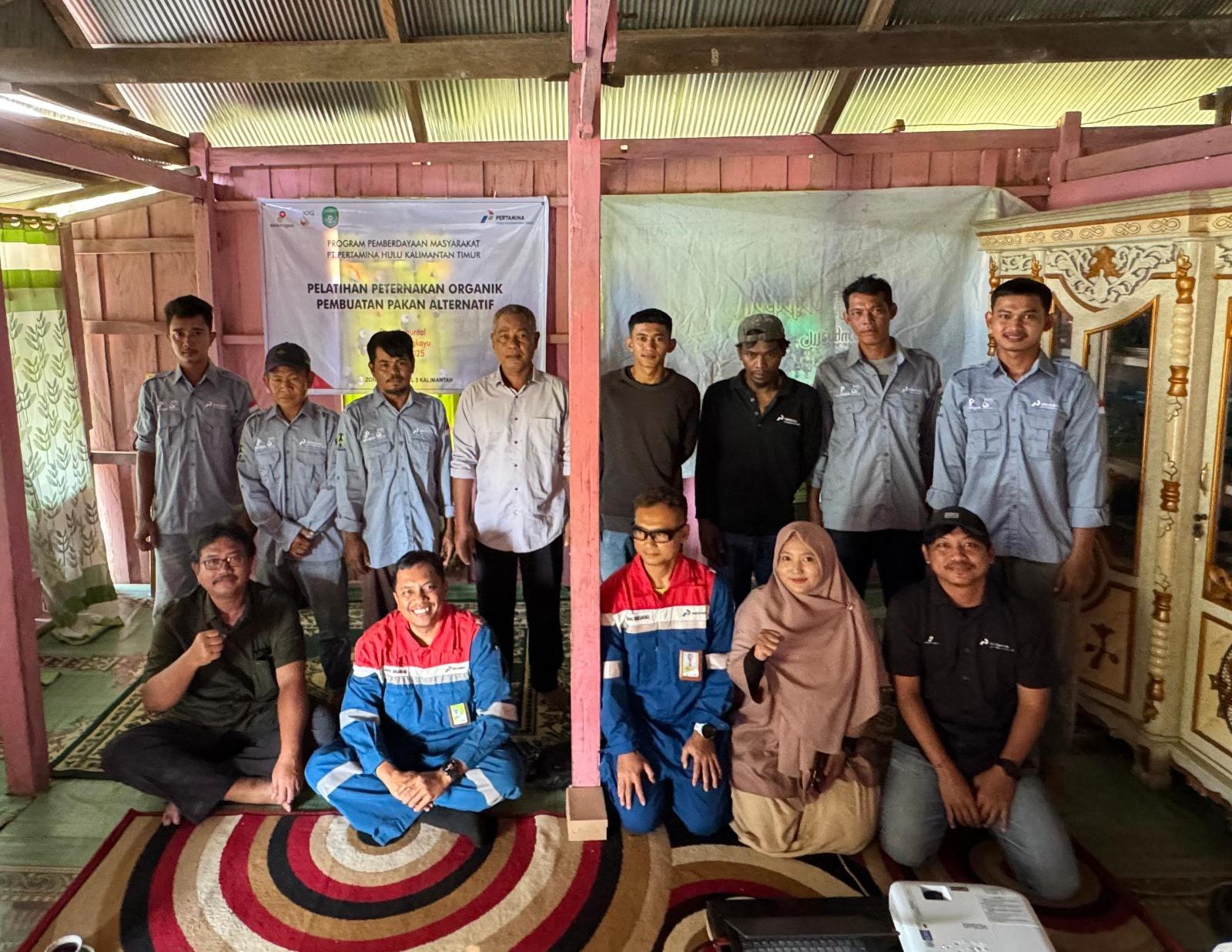 Dorong Peternakan Berkelanjutan, PT Pertamina Hulu Kalimantan Timur Latih Warga Desa Beternak Organik dan Olah Pakan Alternatif