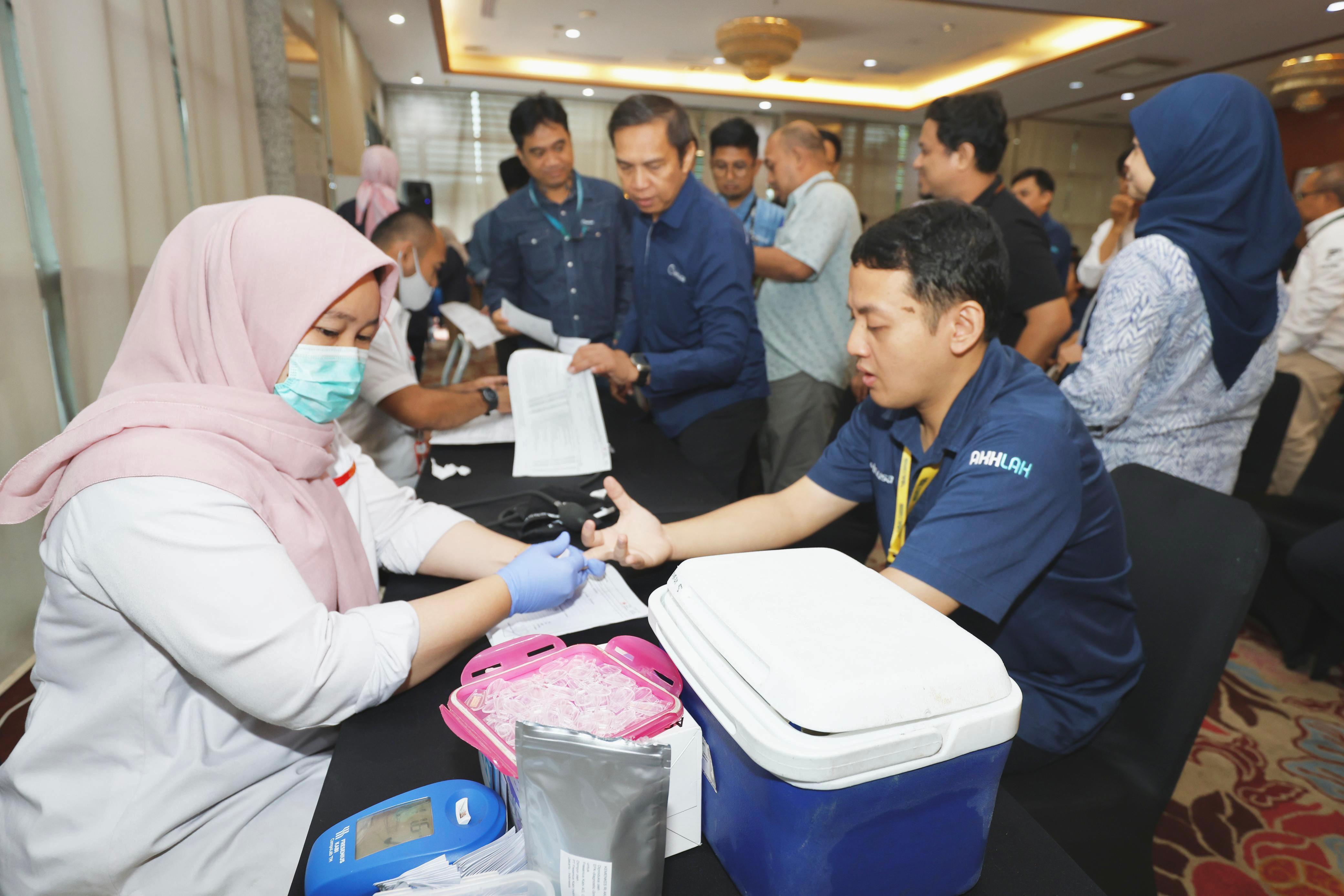 Sinergi Elnusa, PMI & IHC, Kumpulkan 101 Labu Darah dan Hadirkan Layanan Kesehatan serta Konsultasi Gizi Gratis