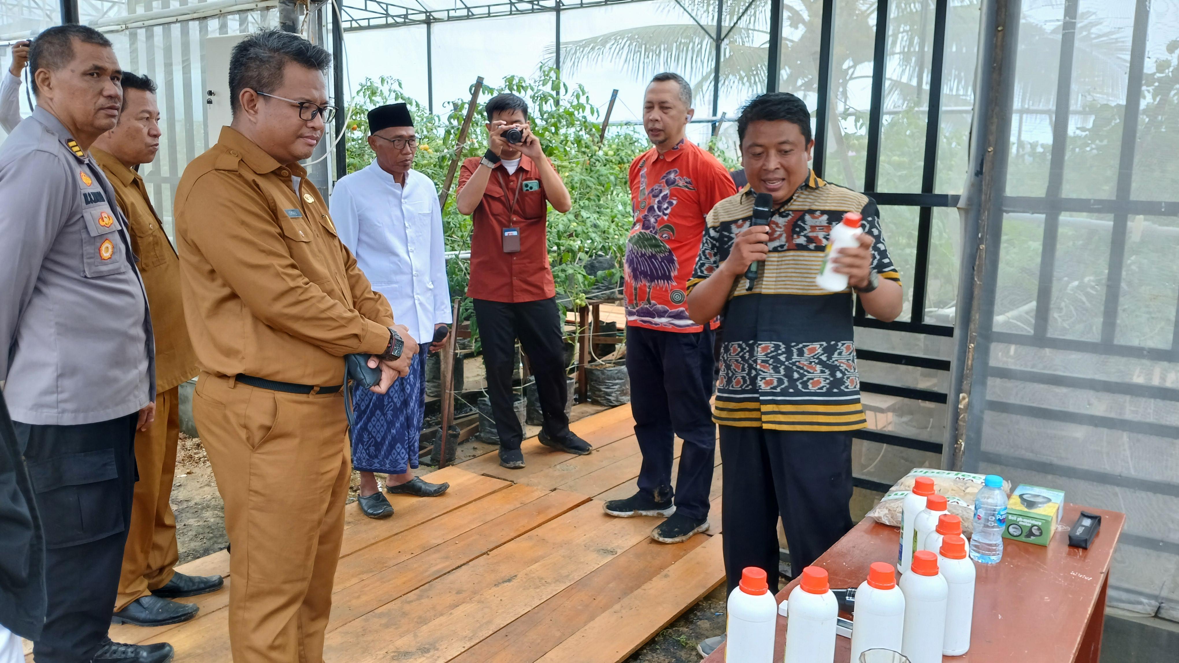 BI Luncurkan Green House dan Digital Farming Dorong Ekonomi Syariah di Ponpes