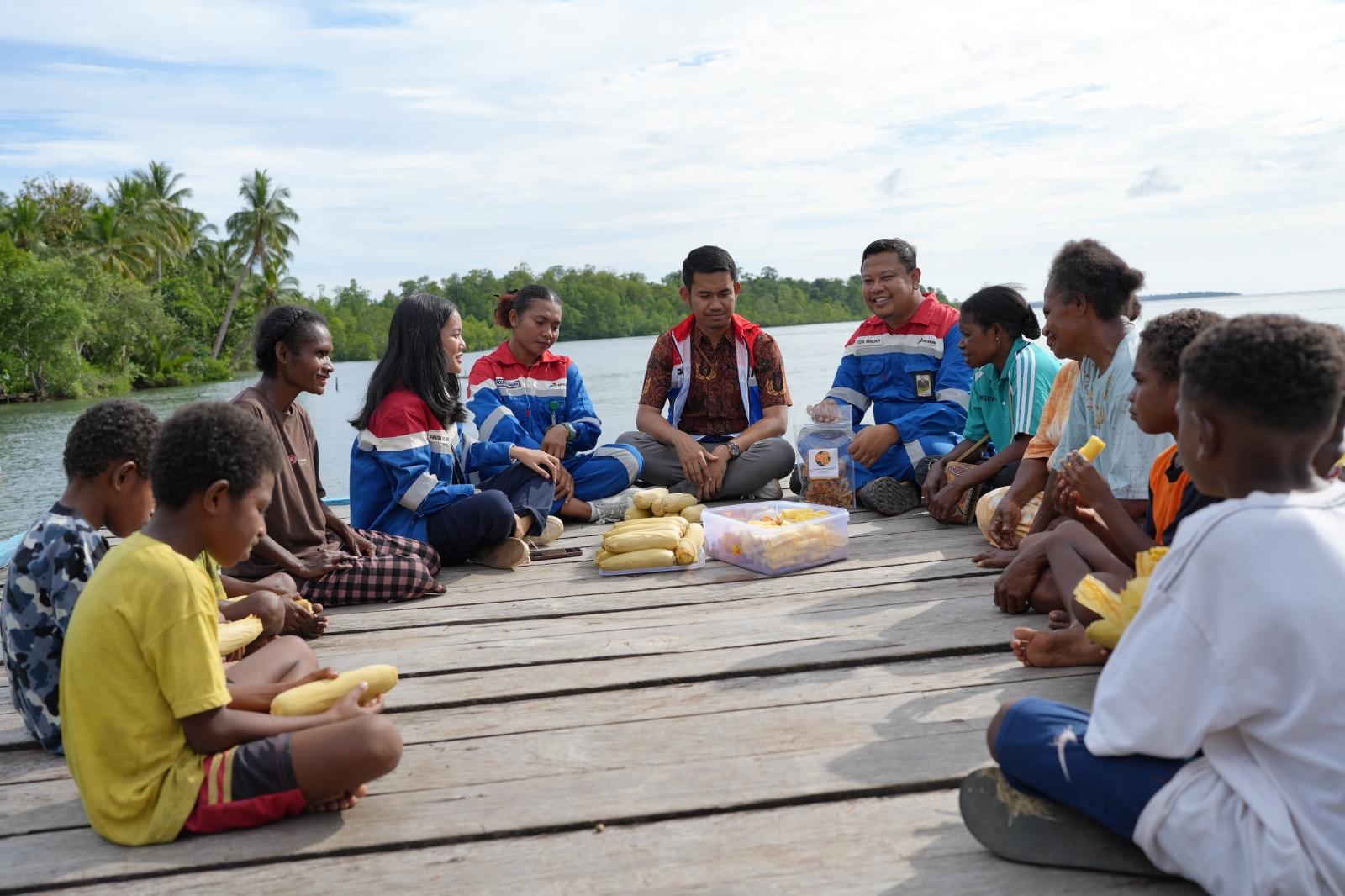 Kilang Kasim Perkuat Keamanan Laut dengan Sentuhan Kemanusiaan
