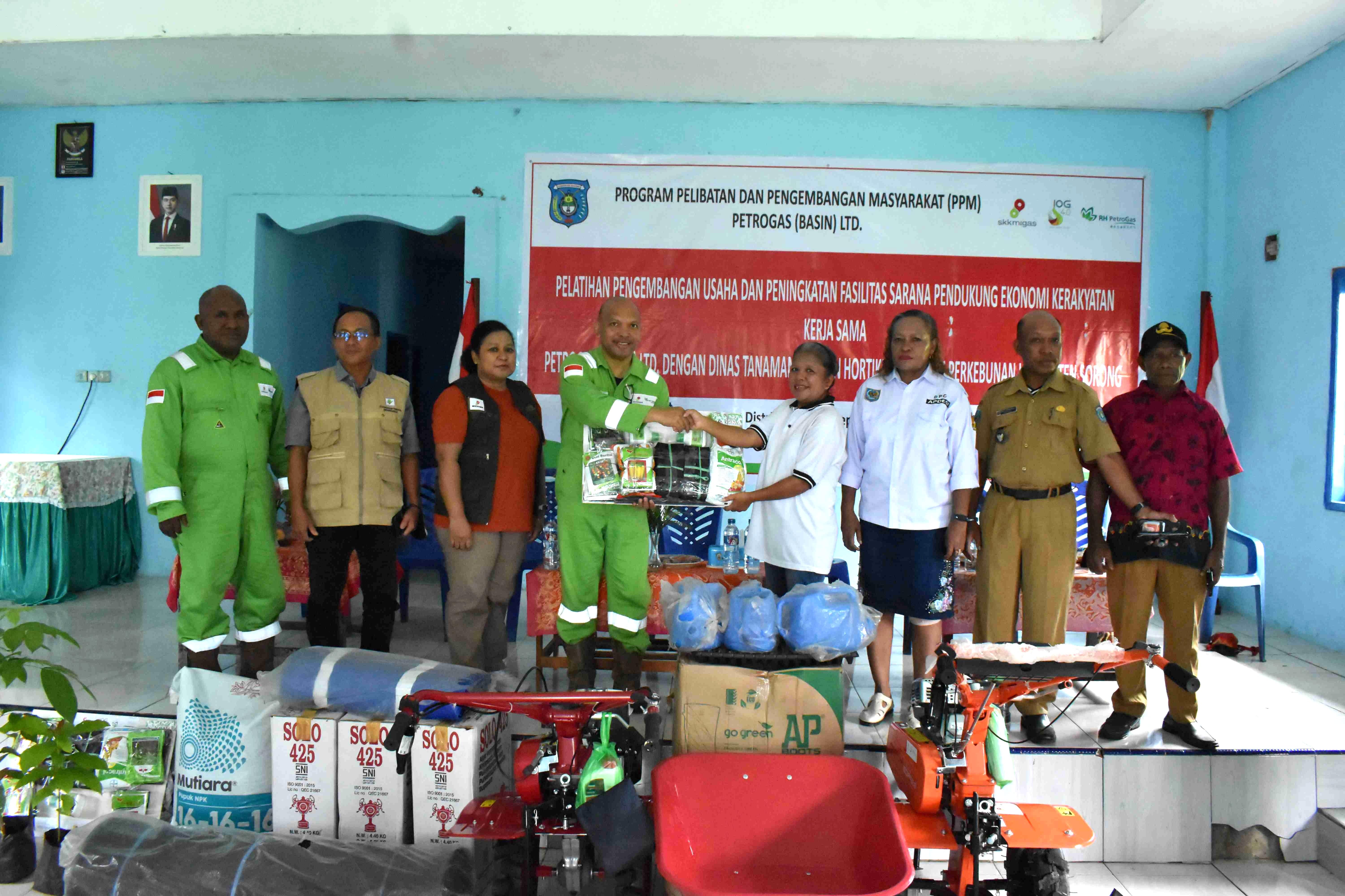 SKK Migas – Petrogas (Basin) Ltd Dorong Penguatan Ekonomi Warga Seget Lewat Program PPM