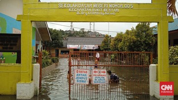 Tanjungpinang Terendam! Banjir Rob Hantam Pusat Bisnis dan Permukiman Warga