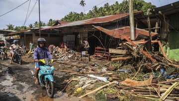 Banjir Bandang Terjang Halmahera Barat, Empat Desa Dilaporkan Porak-Poranda