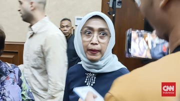 Dukungan Moral Ira Puspadewi di Sidang Nadiem Makarim: Panjatkan Doa di Pengadilan Tipikor