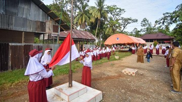 Semangat Baru di Sekolah! Mendikdasmen Instruksikan Program Pagi Ceria dan Lagu Hari Baru