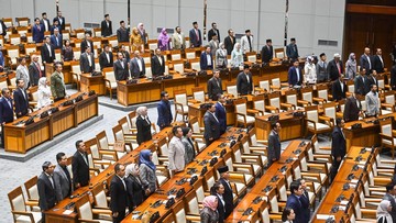 Bias Layar Resmi Dilantik Jadi Anggota DPR RI Gantikan Menteri P2MI Mukhtarudin