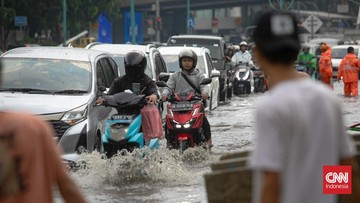 Jakarta Terendam! Banjir Rawa Bokor Lumpuhkan Lalu Lintas, Sejumlah Ruas Tol Macet Parah