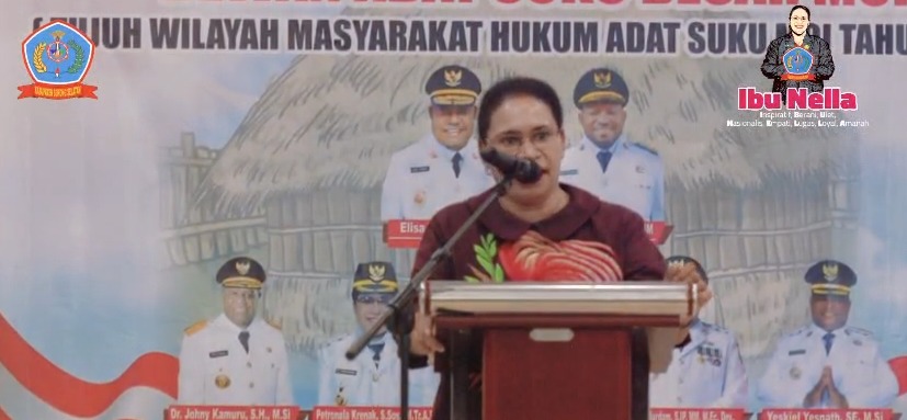 Pertahankan Adat Moi, Petronela Krenak Apresiasi Pelaksanaan RaKerDat Suku Besar Moi