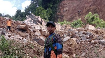 Tragedi Longsor Gunung Kaupas: 504 Warga Serang Terpaksa Tinggalkan Rumah demi Keselamatan