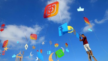 Wajah Agama di Media Sosial: Mengapa Konten Kontroversial Lebih Cepat Viral?