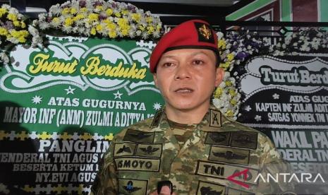 Panglima TNI Agus Subiyanto Pimpin Upacara Pemakaman Militer Mayor Zulmi