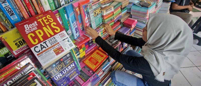 8-rekomendasi-buku-belajar-untuk-persiapan-tes-cpns-2026-1768058089.jpg