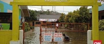 banjir-rob-rendam-rumah-hingga-pertokoan-di-tanjungpinang-kepri-1767803412.jpg