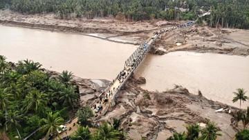 banjir-tempat-wisata-sungai-lokop-di-aceh-berubah-jadi-lautan-pasir-1767645438.jpg