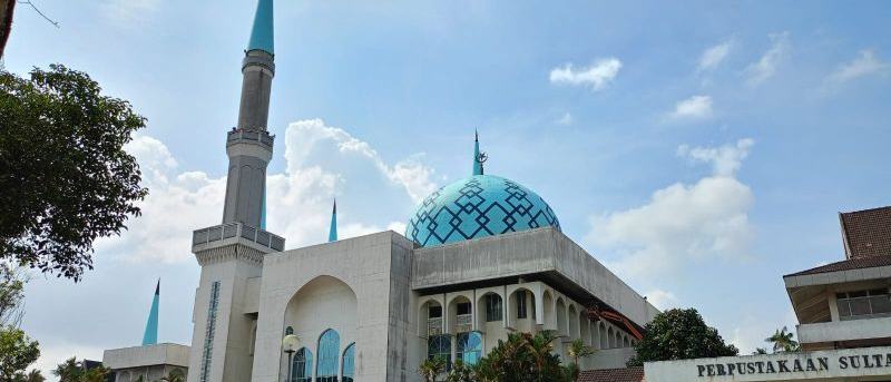 bolehkah-arisan-di-masjid-atau-mushala-1767947951.jpg