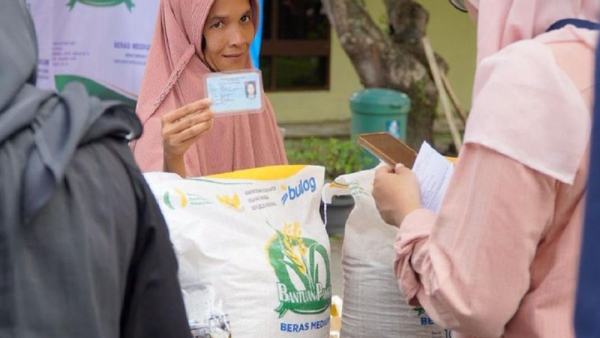 Bulog Sumut Salurkan Bantuan Pangan ke 485.880 Penerima Manfaat