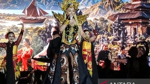 Bupati: Lengger Bicara jadi ruang merawat identitas budaya Banyumas