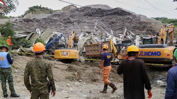 death-toll-in-philippines-landfill-collapse-hits-4-dozens-still-trapped-scrape-1768046624.jpg