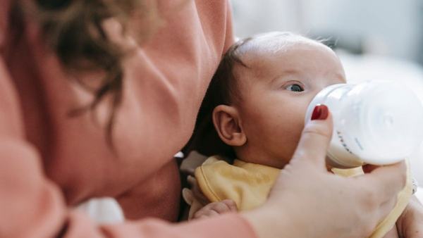 Dokter Anak Anjurkan Konsumsi Susu Hingga Usia Remaja