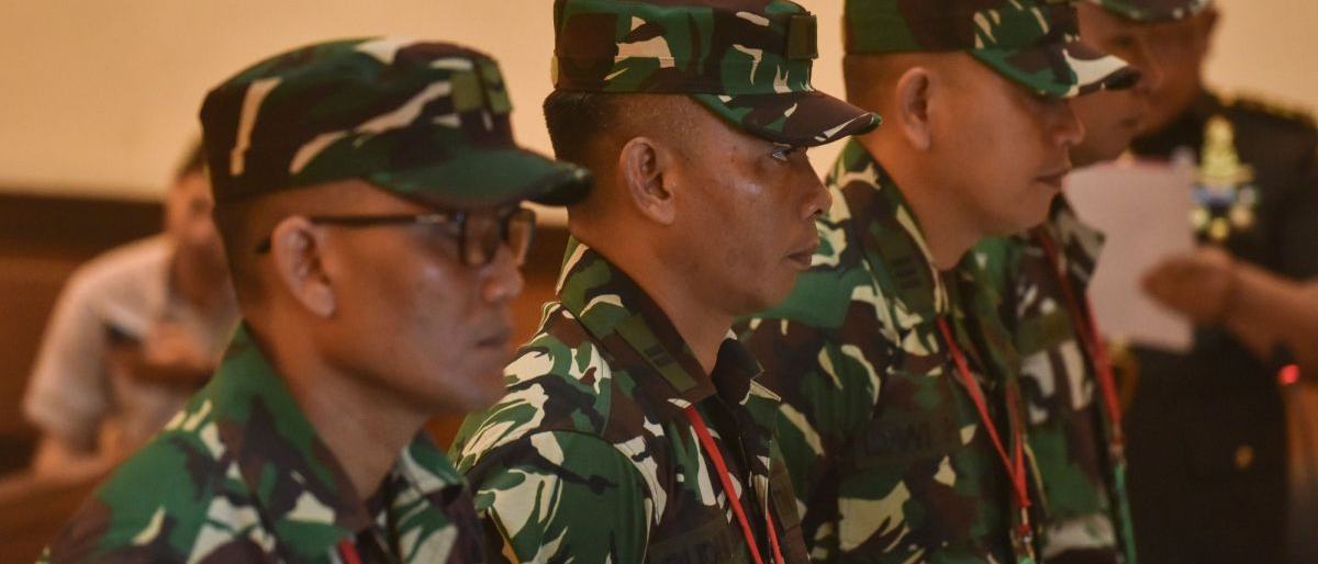 Empat Prajurit TNI Hadapi Vonis Kasus Penyiraman Air Keras