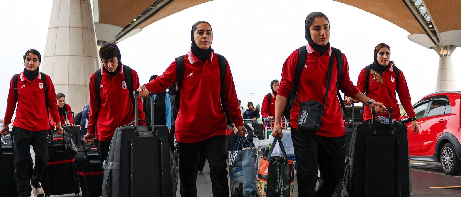 fifth-member-of-iranian-soccer-team-reverses-decision-on-asylum-1773689665.jpg