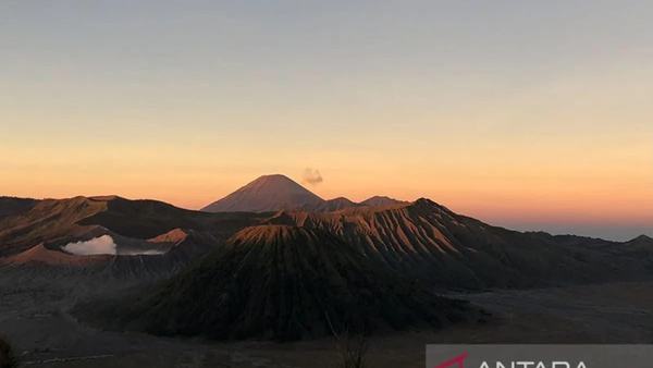 Gunung Bromo Ditutup Total Selama Ritual Yadnya Kasada