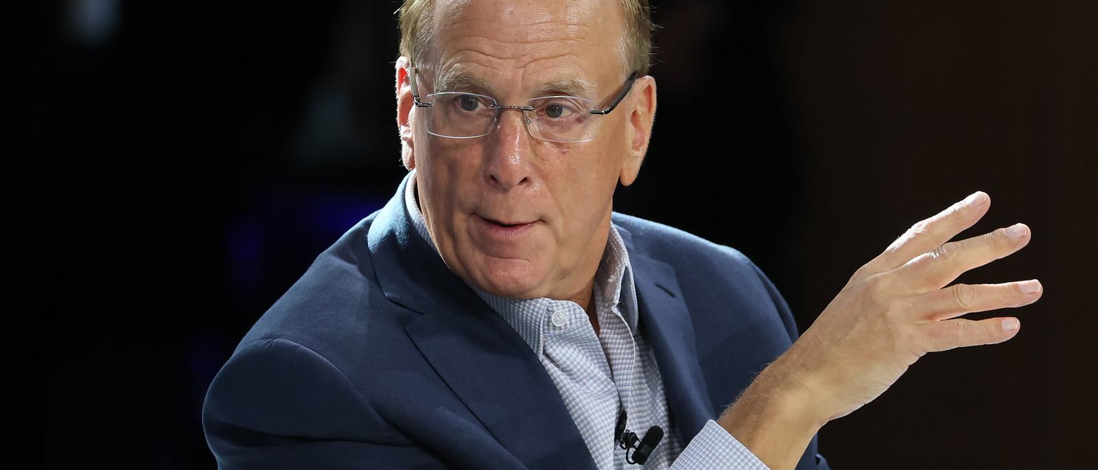 how-blackrock-worlds-largest-asset-manager-is-fine-tuning-market-portfolios-for-2026-1768058060.jpg