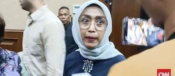 ira-puspadewi-hadiri-sidang-putusan-sela-nadiem-makarim-1768205139.jpg