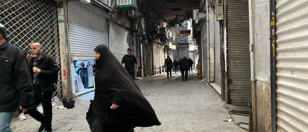 iran-leaders-warn-protesters-and-foreign-foes-as-deadly-unrest-ramps-up-scrape-1767817956.jpg