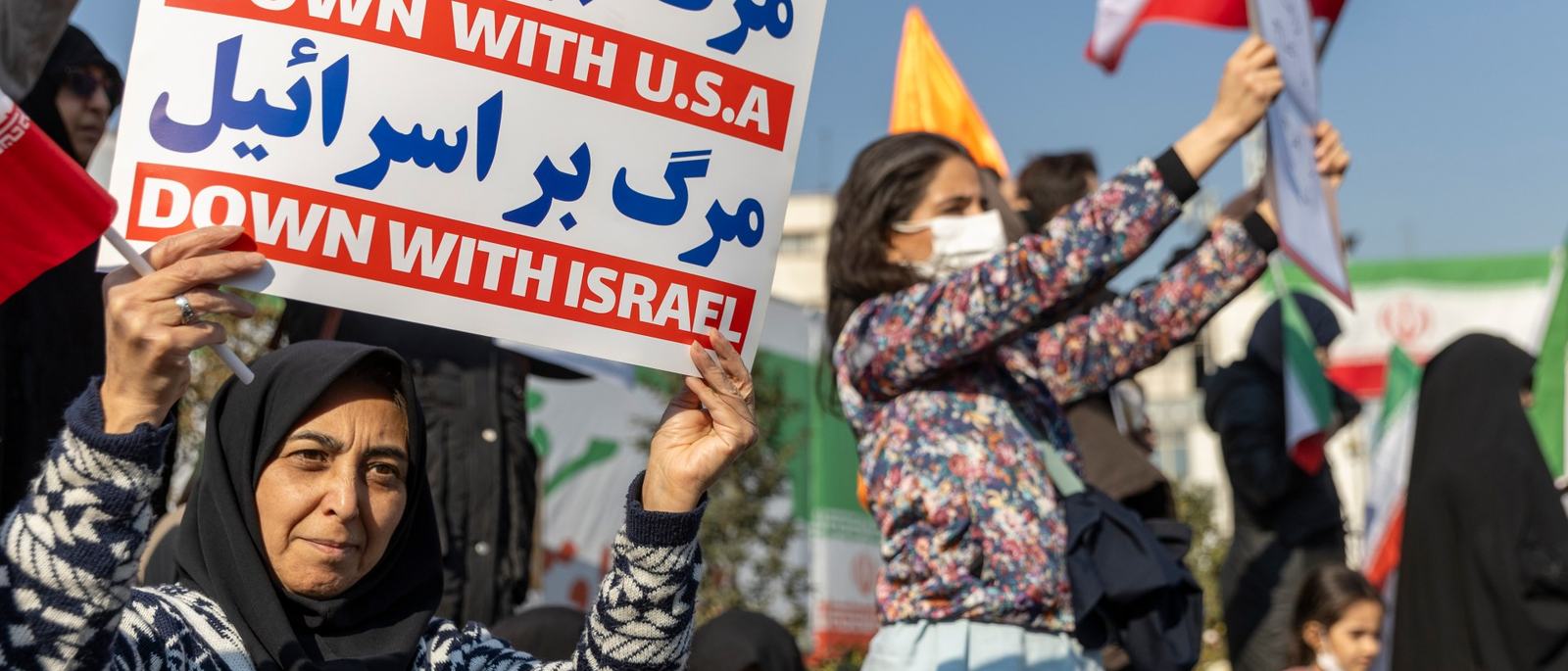 iran-protests-live-tehran-says-its-prepared-for-any-move-by-trump-1768291761.jpg