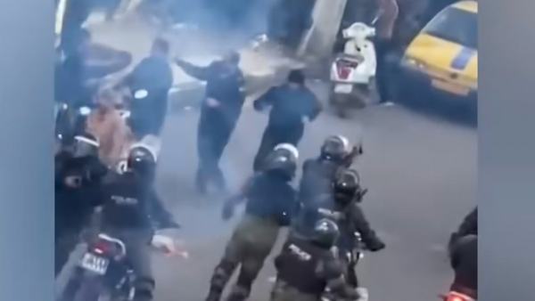 iran-says-over-100-officers-killed-as-protesters-defy-government-crackdown-1768133450.jpg