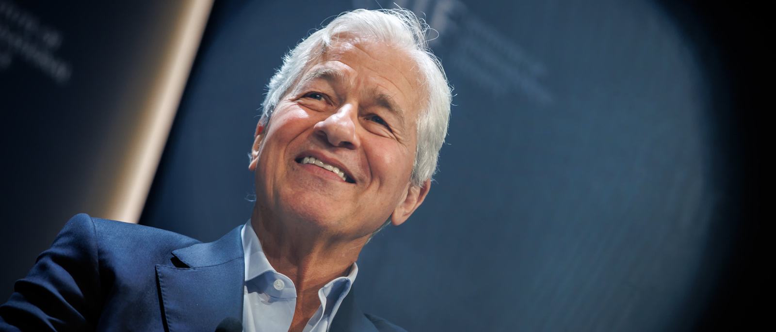 jpmorgan-chase-reaches-deal-to-become-apple-card-issuer-as-goldman-closes-chapter-on-consumer-foray-scrape-1767832449.jpg