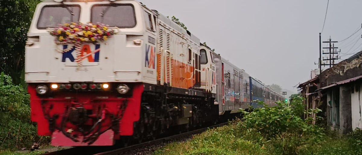 KA Sangkuriang Layani 40.982 Penumpang Jalur Selatan Jawa