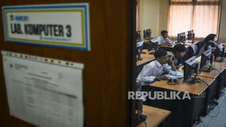 kampus-islam-negeri-semakin-kompetitif-peminat-span-ptkin-2026-melejit-1775354453.jpg