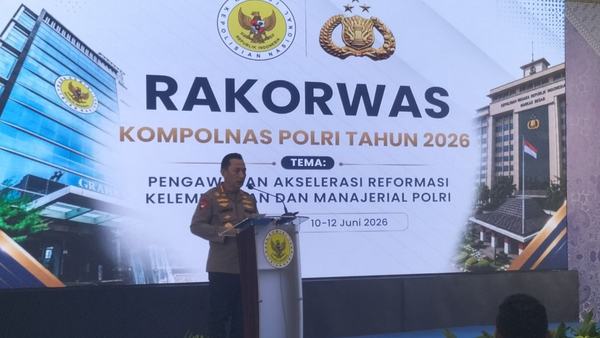 Kapolri Buka Peluang Profesional Sipil Isi Jabatan Khusus Polri