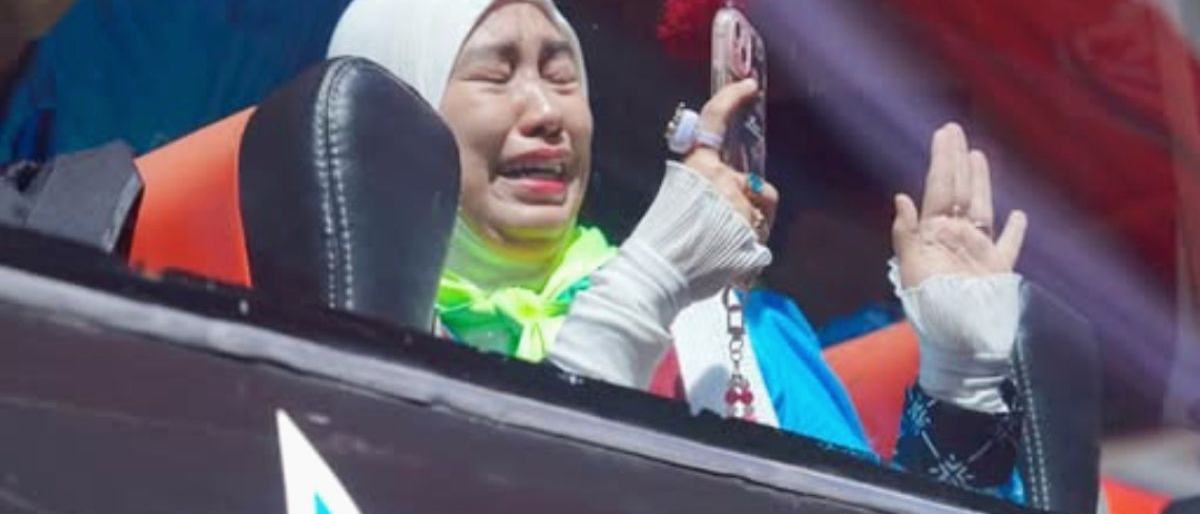 Karawang Berangkatkan Kloter Terakhir Jamaah Calon Haji 2026