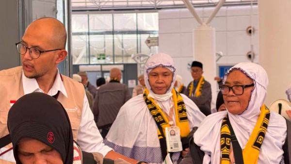 Kawal Kepulangan, Kemenhaj Imbau Jemaah Haji Patuhi Aturan Penerbangan