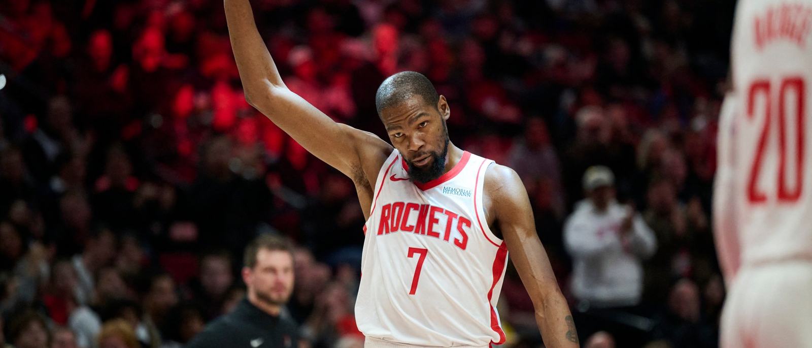 kevin-durant-passes-wilt-chamberlain-on-all-time-nba-scoring-list-1768058035.jpg