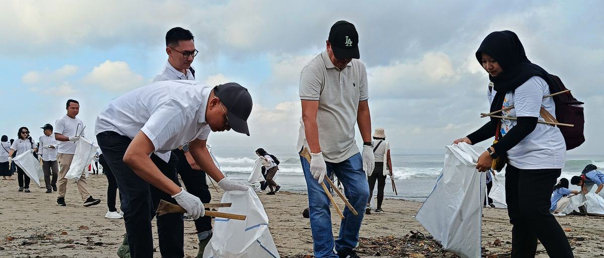 KKP dan DANA Kolaborasi Bersihkan Pantai Bali Dorong Ekonomi Biru