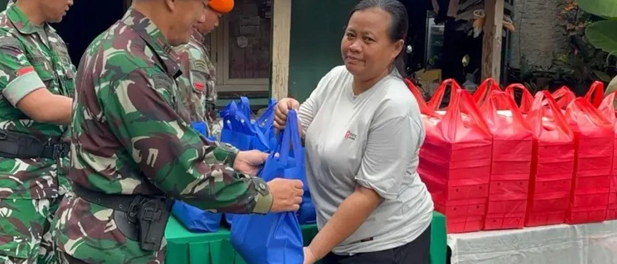 Korpasgat bangun kedekatan dengan rakyat lewat Jumat Berkah