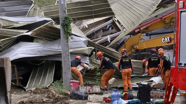 landfill-collapse-kills-one-and-leaves-dozens-missing-in-philippines-scrape-1767947757.jpg