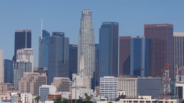 man-detained-after-driving-truck-through-anti-iran-protest-in-los-angeles-1768205594.jpg