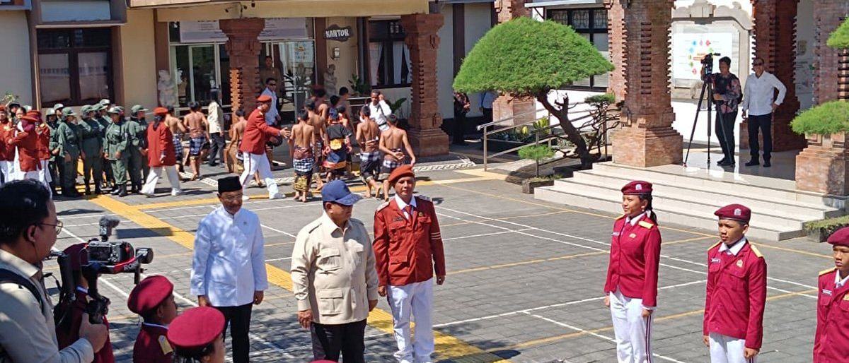 Mensos Laporkan Perkembangan SRMP 17 Tabanan Kepada Presiden
