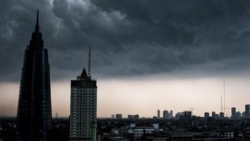 modifikasi-cuaca-di-jakarta-mulai-dilakukan-hingga-lima-hari-ke-depan-1768291509.jpg