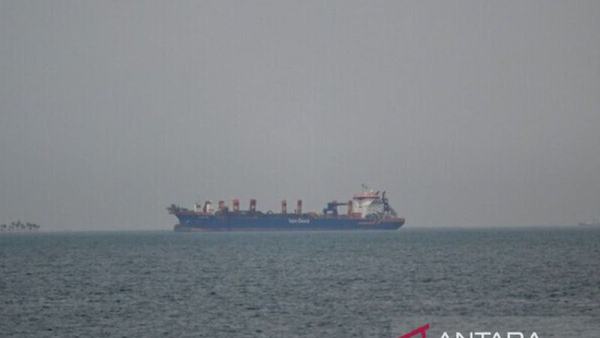 Oman dan Iran Bahas Keamanan Navigasi Selat Hormuz