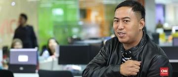 pandji-pragiwaksono-dilaporkan-ke-polda-metro-buntut-materi-mens-rea-1767889833.jpg