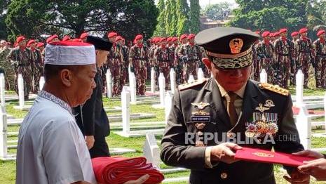 panglima-tni-mayor-zulmi-salah-satu-prajurit-terbaik-di-kopassus-1775365238.jpg